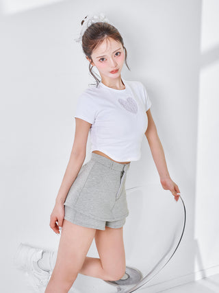 モデル：158cm（着用サイズ：FREE　着用カラー：WHT）