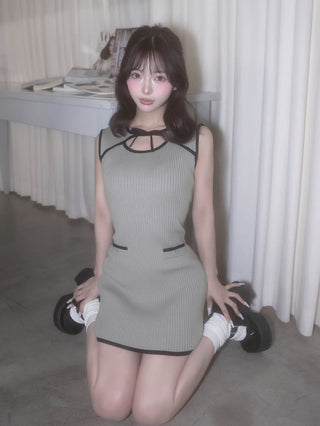 モデル：158cm（着用サイズ：FREE　着用カラー：GRY）