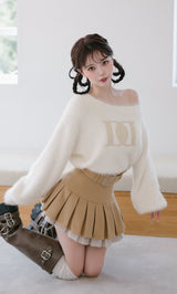モデル：158cm（着用サイズ：FREE　着用カラー：IVO）
