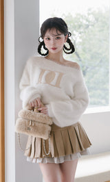 モデル：158cm（着用サイズ：FREE　着用カラー：IVO）