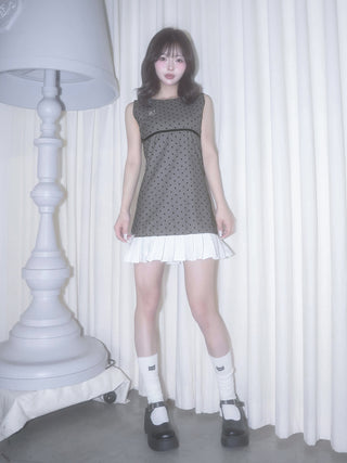 モデル：158cm（着用サイズ：FREE　着用カラー：GRY）