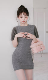 モデル：158cm（着用サイズ：FREE　着用カラー：GRY）