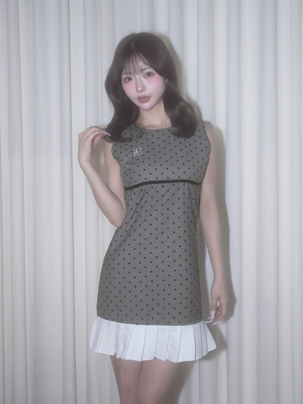 モデル：158cm（着用サイズ：FREE　着用カラー：GRY）