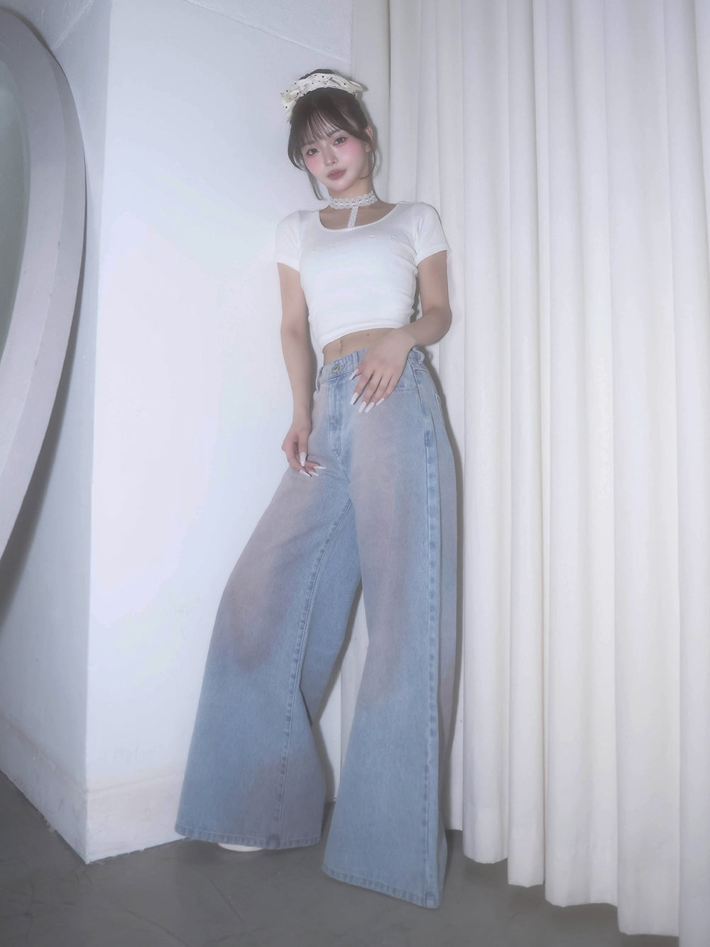 モデル：158cm（着用サイズ：FREE　着用カラー：WHT）
