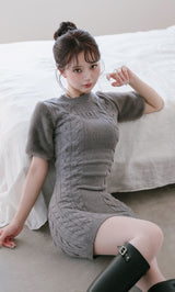 モデル：158cm（着用サイズ：FREE　着用カラー：GRY）