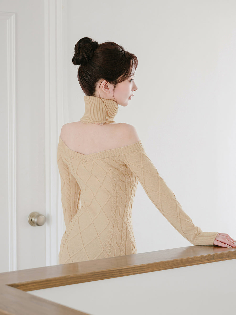 モデル：158cm（着用サイズ：FREE　着用カラー：BEG）