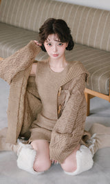 モデル：158cm（着用サイズ：FREE　着用カラー：MOC）