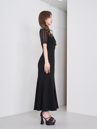 モデル：158cm（着用サイズ：FREE　着用カラー：BLK）