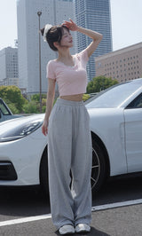 モデル：158cm（着用サイズ：FREE　着用カラー：PNK）