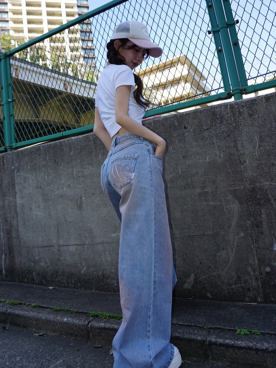モデル：158cm（着用サイズ：S　着用カラー：I-BLU）
