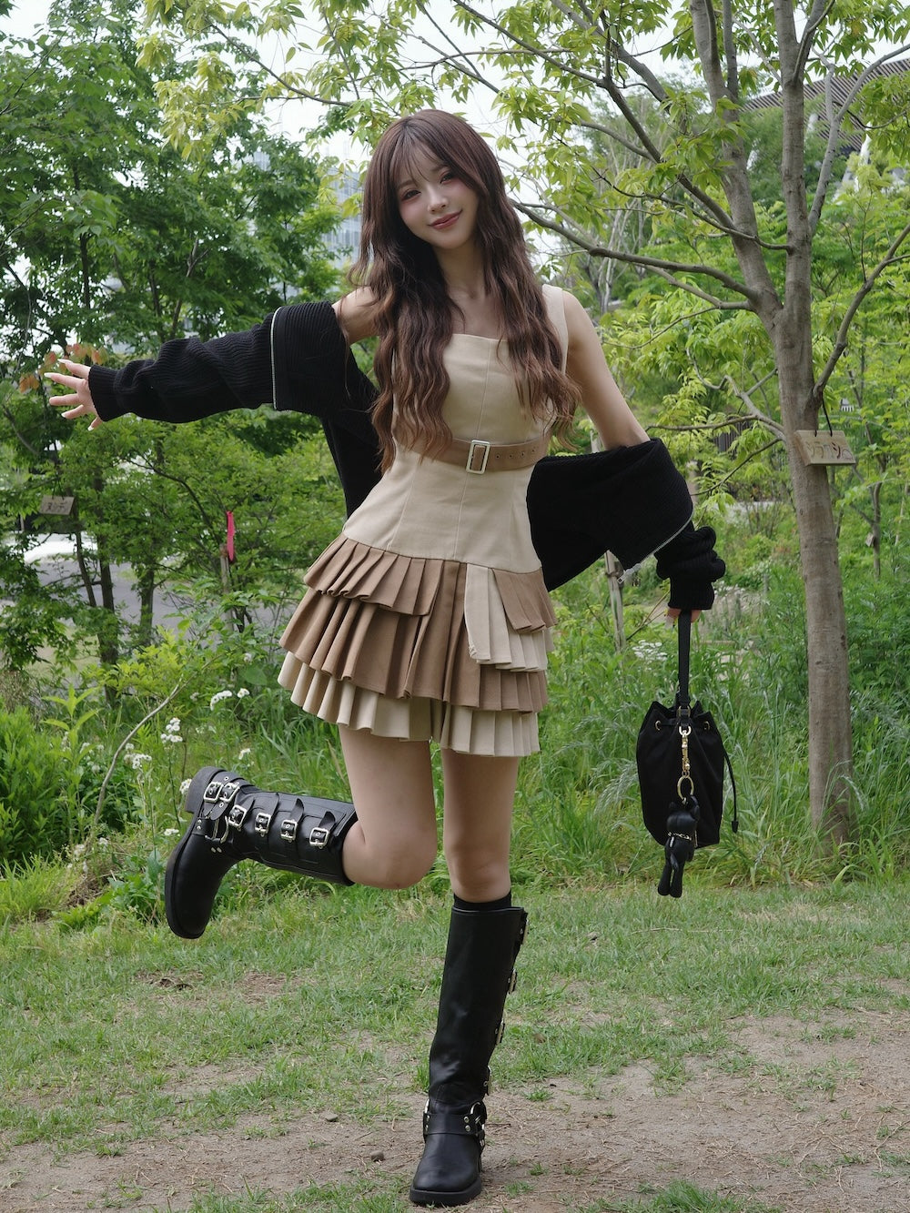 モデル：158cm（着用サイズ：FREE　着用カラー：BEG）