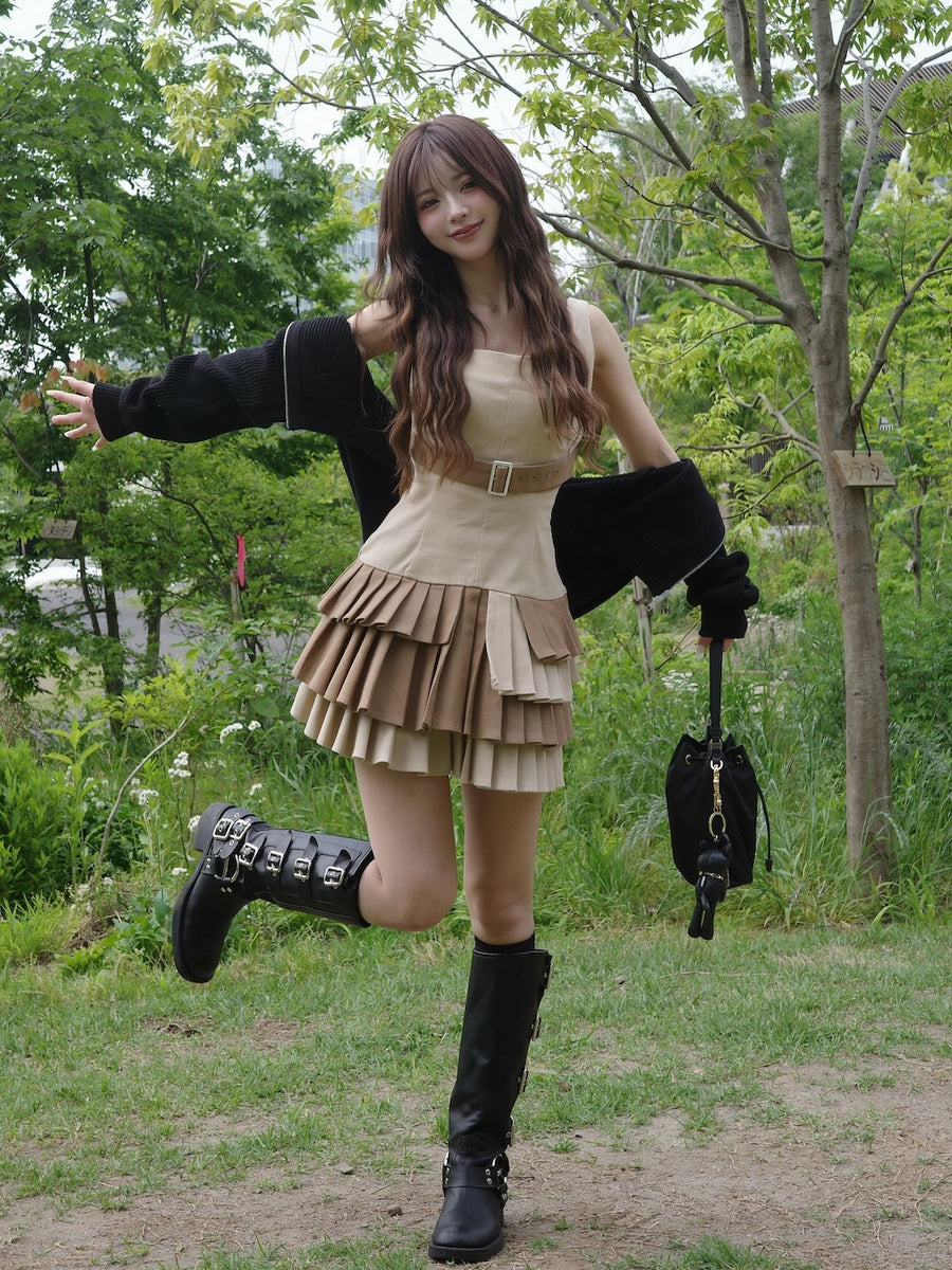 モデル：158cm（着用サイズ：FREE　着用カラー：BEG）