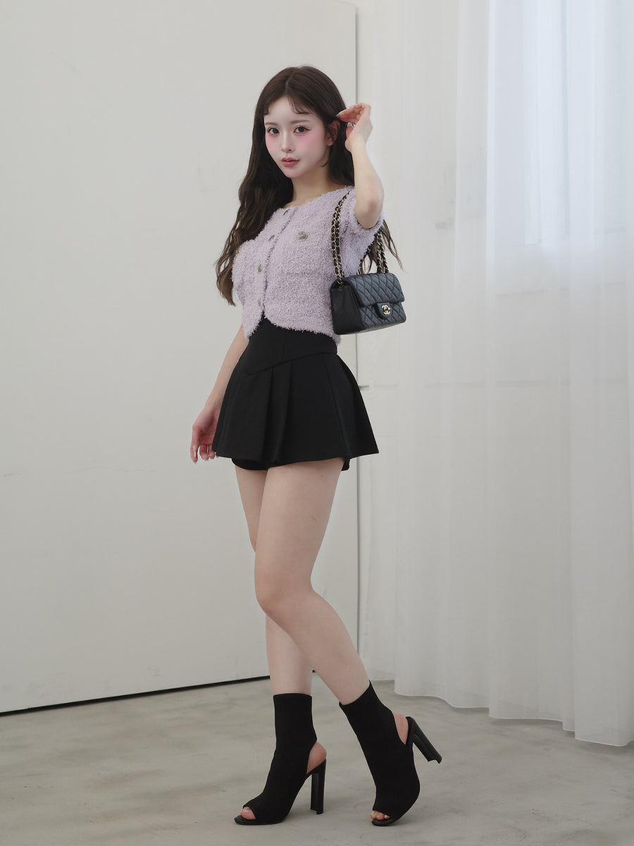 モデル：158cm（着用サイズ：FREE　着用カラー：BLK）