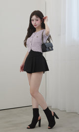 モデル：158cm（着用サイズ：FREE　着用カラー：BLK）