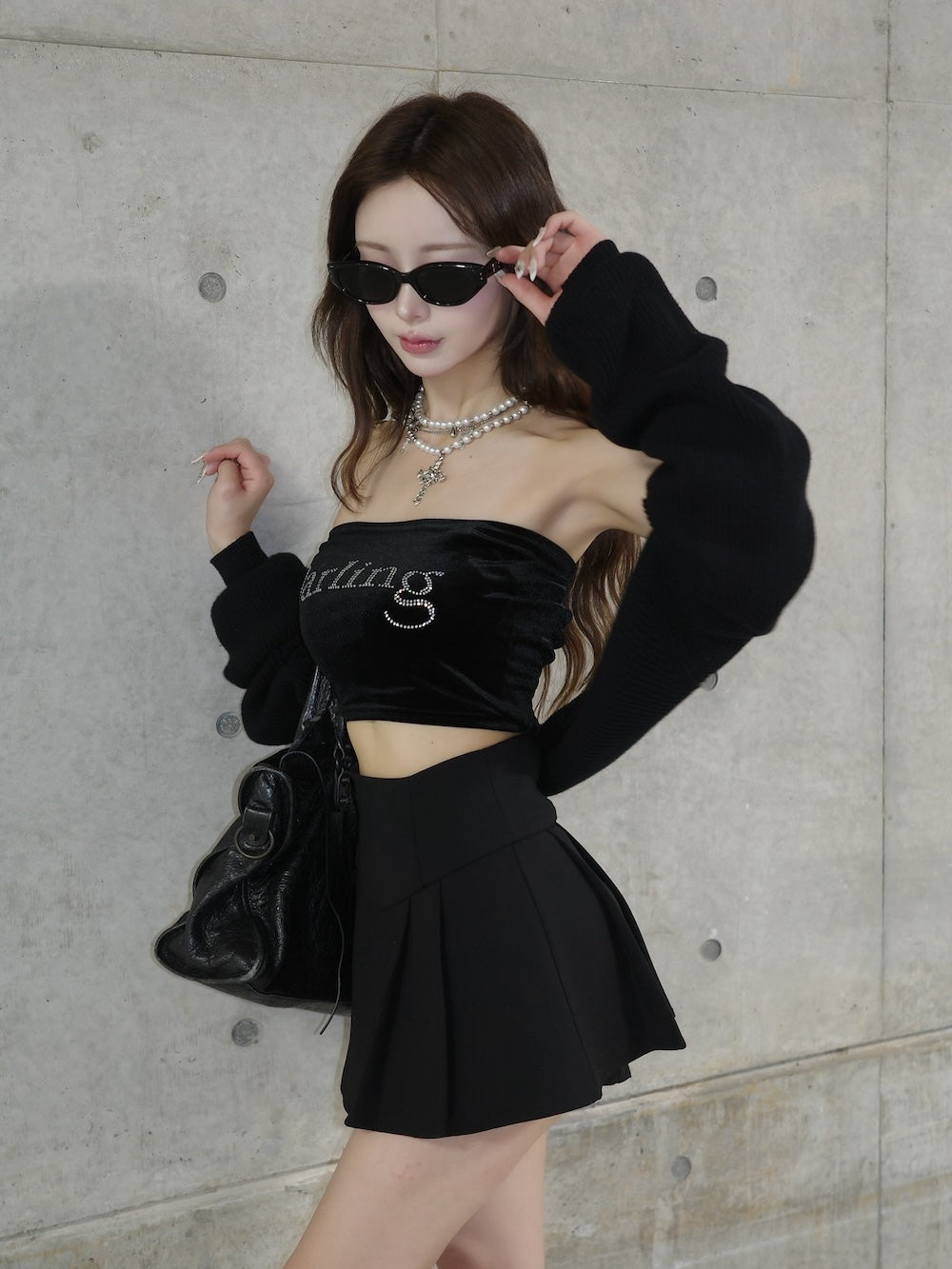 モデル：158cm（着用サイズ：FREE　着用カラー：BLK）