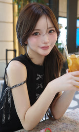 モデル：158cm（着用サイズ：FREE　着用カラー：BLK）