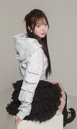 モデル：158cm（着用サイズ：FREE　着用カラー：BLK）