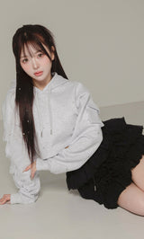 モデル：158cm（着用サイズ：FREE　着用カラー：BLK）