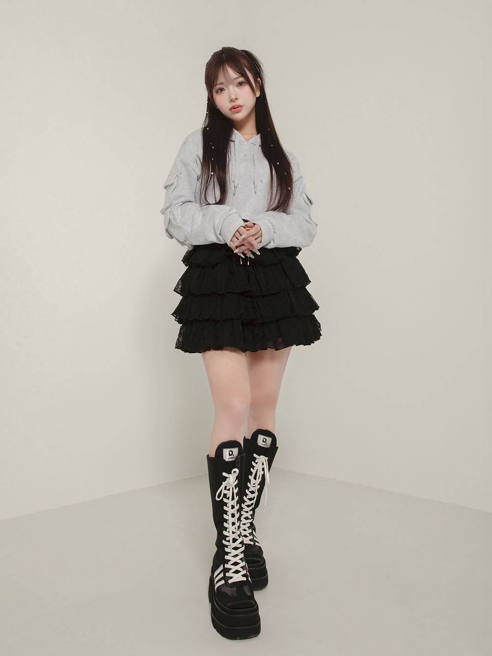 モデル：158cm（着用サイズ：FREE　着用カラー：GRY）