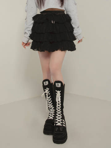 モデル：158cm（着用サイズ：FREE　着用カラー：BLK）