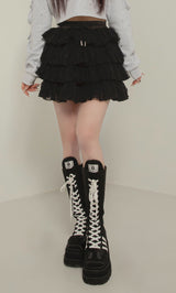 モデル：158cm（着用サイズ：FREE　着用カラー：BLK）