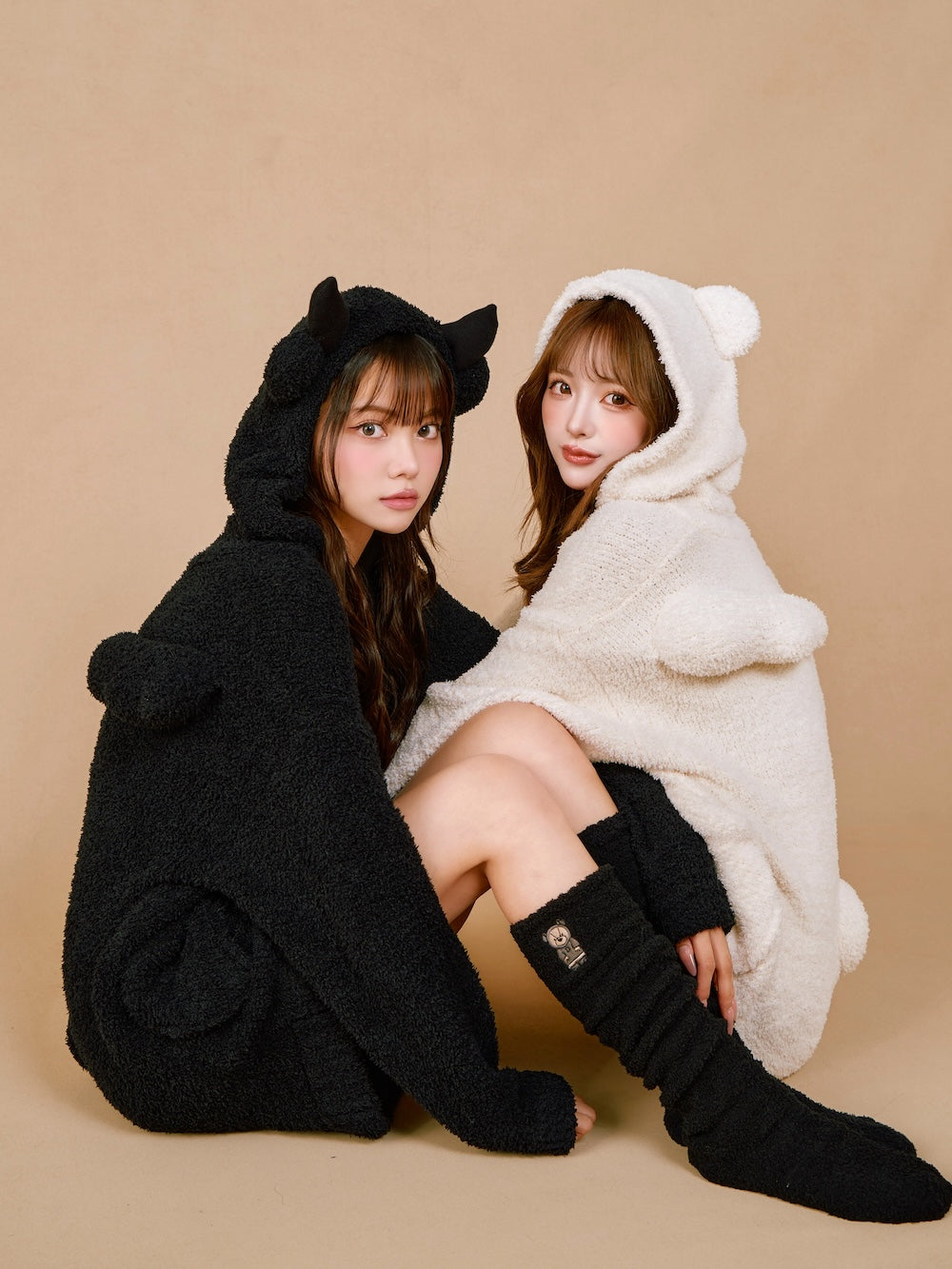 モデル：158cm（着用サイズ：FREE　着用カラー：IVO）
