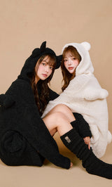 モデル：163cm（着用サイズ：FREE　着用カラー：BLK）