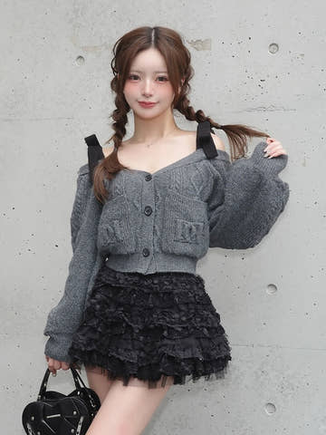 モデル：158cm（着用サイズ：FREE　着用カラー：GRY）