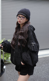 モデル：158cm（着用サイズ：FREE　着用カラー：BLK）