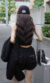 モデル：158cm（着用サイズ：FREE　着用カラー：BLK）