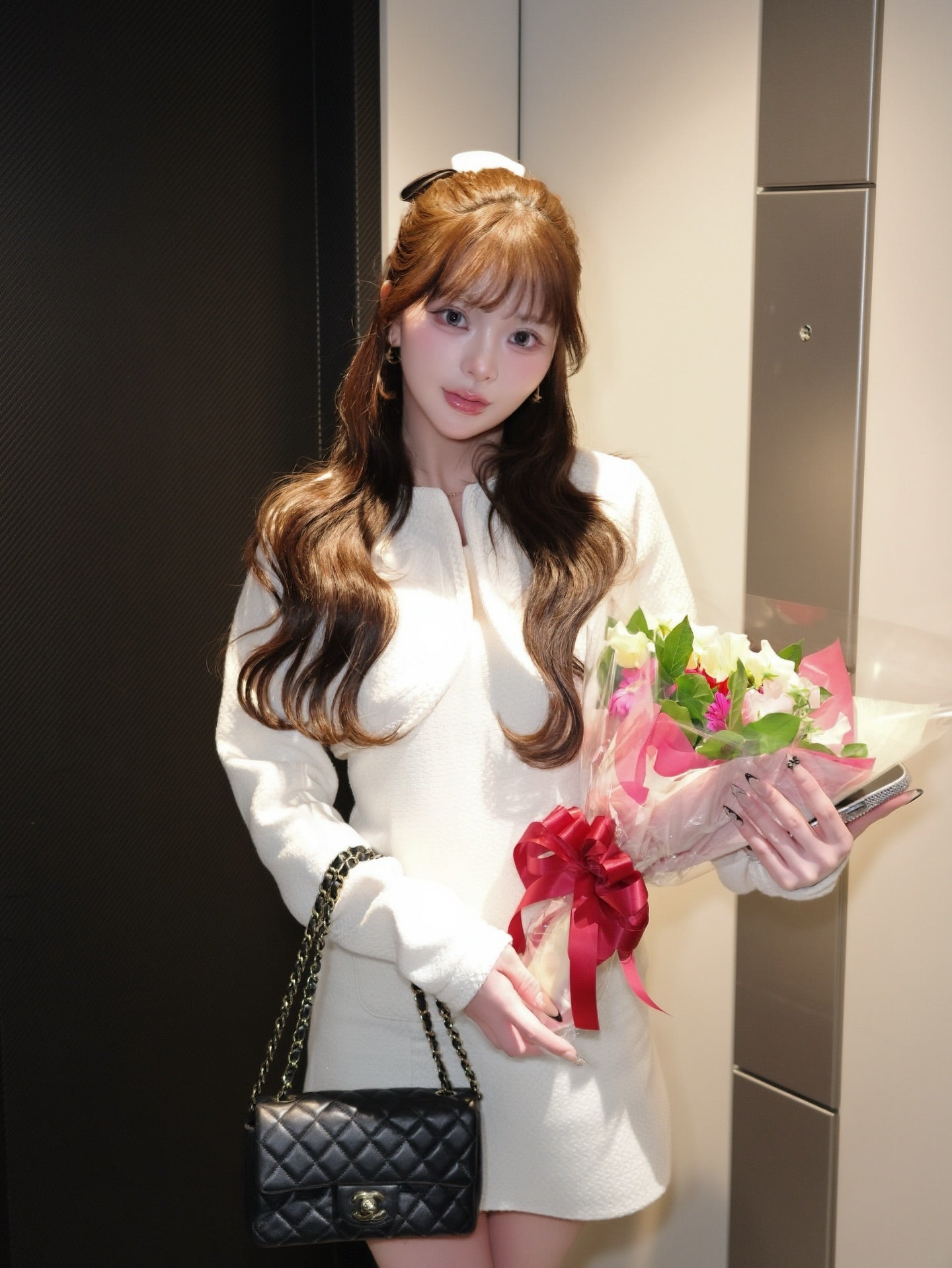 モデル：158cm（着用サイズ：FREE　着用カラー：IVO）