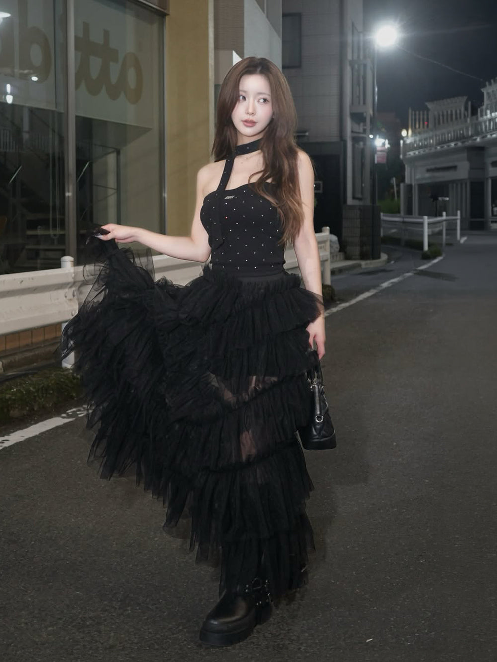 モデル：158cm（着用サイズ：FREE　着用カラー：BLK）