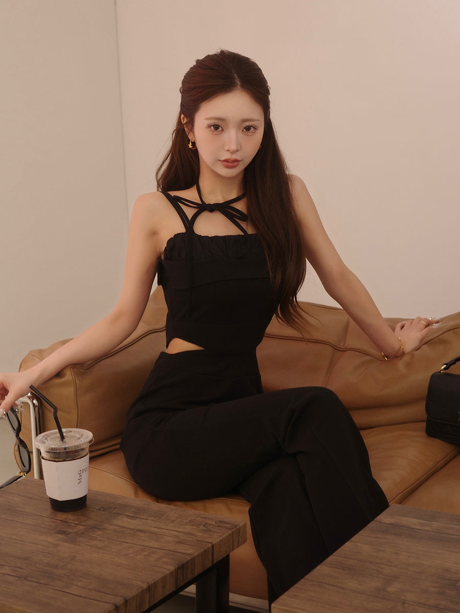 モデル：158cm（着用サイズ：FREE　着用カラー：BLK）