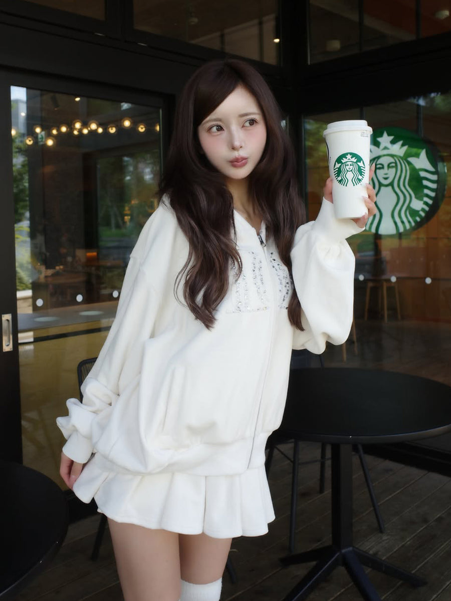 モデル：158cm（着用サイズ：FREE　着用カラー：WHT）