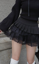 モデル：158cm（着用サイズ：S　着用カラー：BLK）