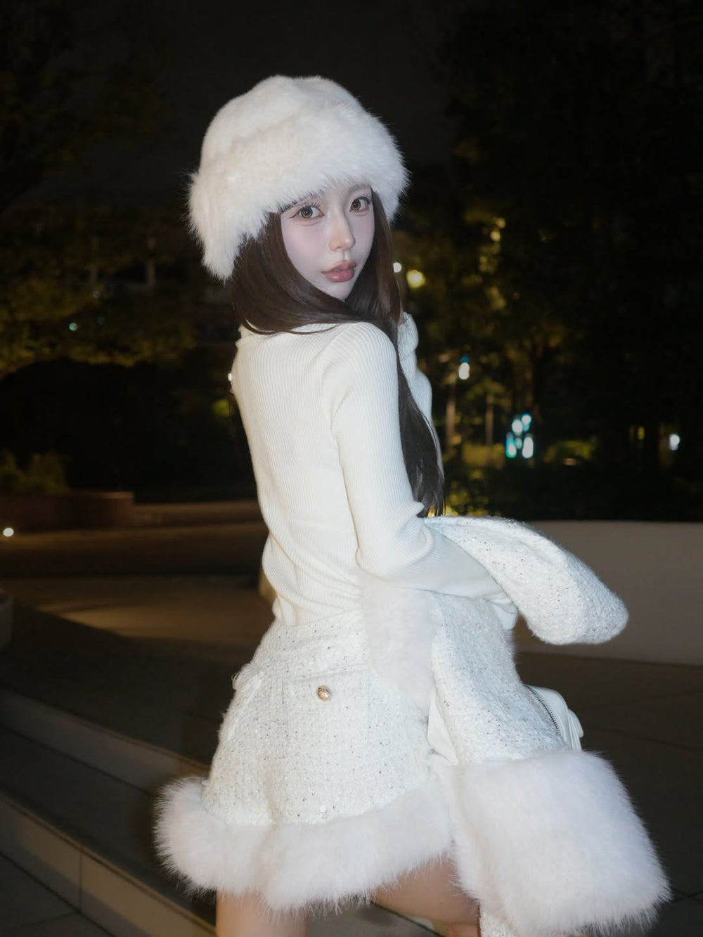 モデル：158cm（着用サイズ：S　着用カラー：WHT）