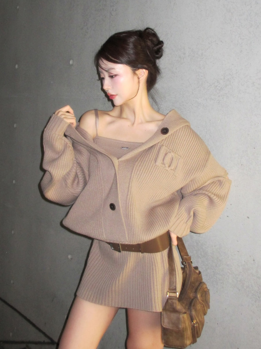 モデル：158cm（着用サイズ：FREE　着用カラー：MOC）