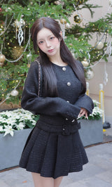 モデル：158cm（着用サイズ：FREE　着用カラー：BLK）