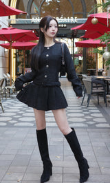 モデル：158cm（着用サイズ：FREE　着用カラー：BLK）