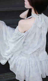 モデル：158cm（着用サイズ：FREE　着用カラー：SAX）