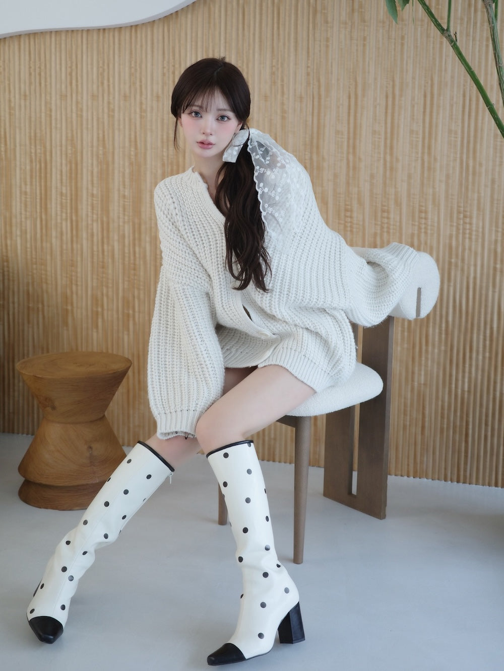 モデル：158cm（着用サイズ：FREE　着用カラー：IVO）