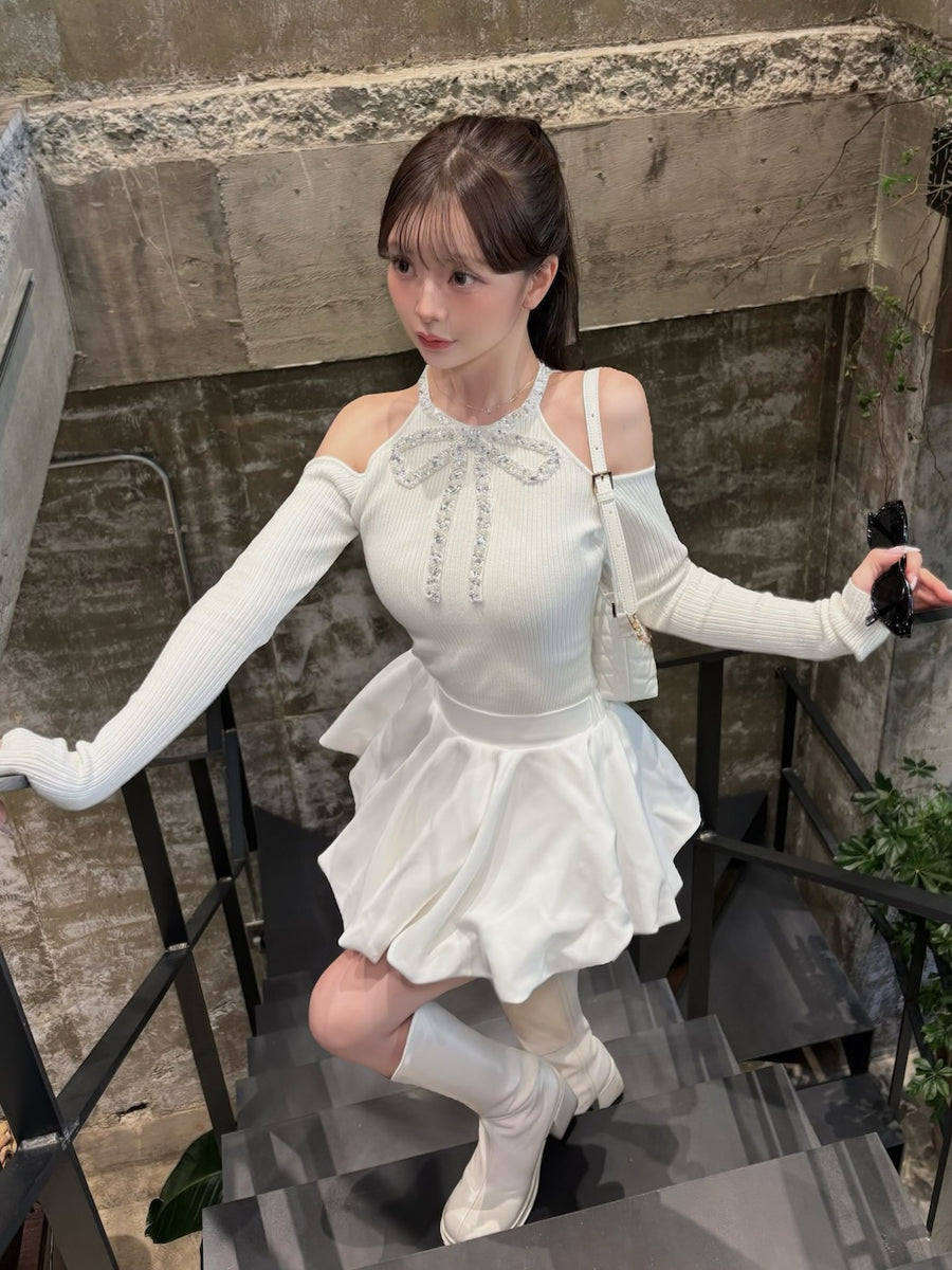モデル：158cm（着用サイズ：FREE　着用カラー：IVO）