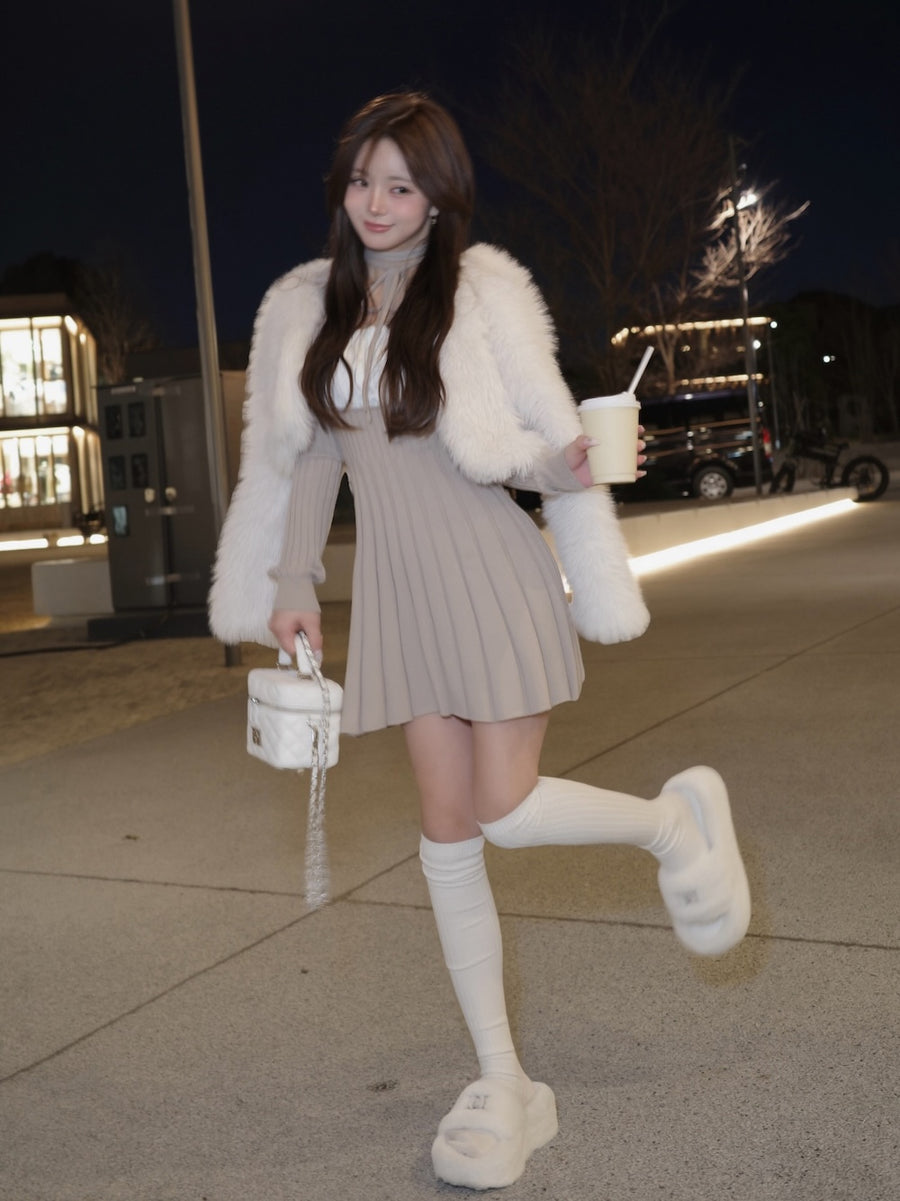 サイズ：M　カラー：WHT