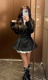 モデル：158cm（着用サイズ：FREE　着用カラー：BLK）