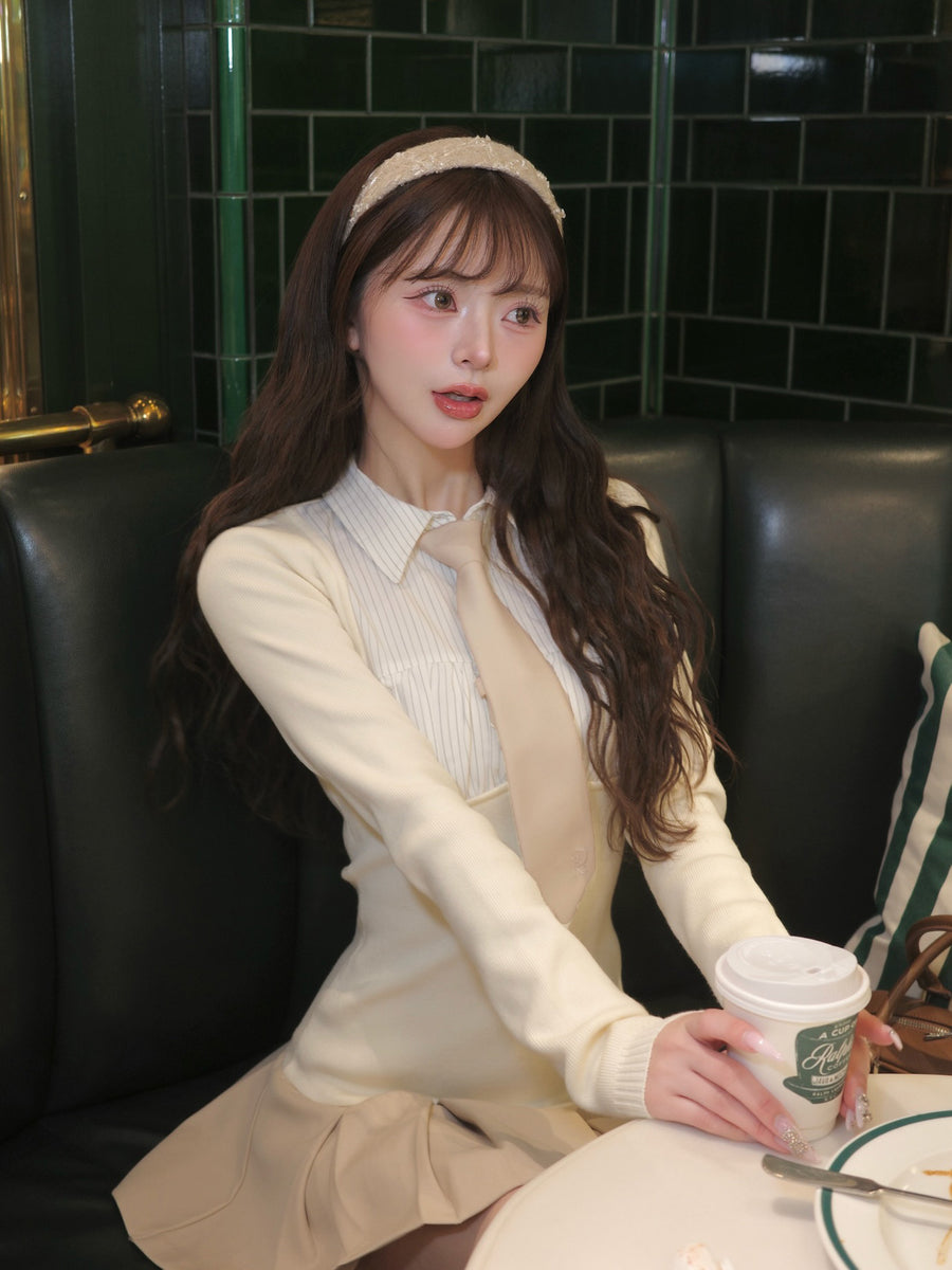 モデル：158cm（着用サイズ：FREE　着用カラー：BEG）