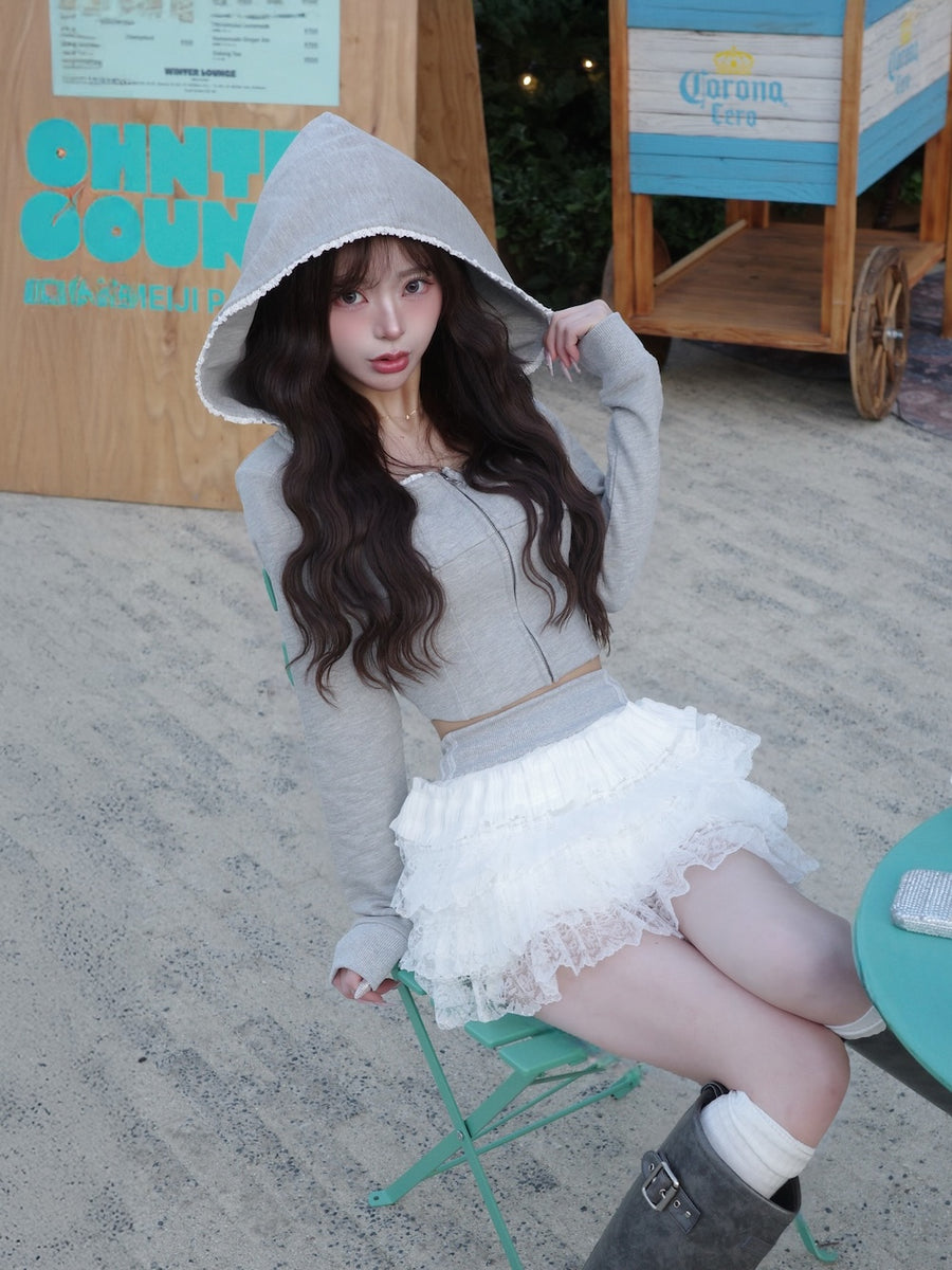 モデル：158cm（着用サイズ：FREE　着用カラー：GRY）