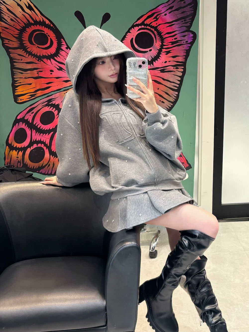 モデル：158cm（着用サイズ：FREE　着用カラー：GRY）