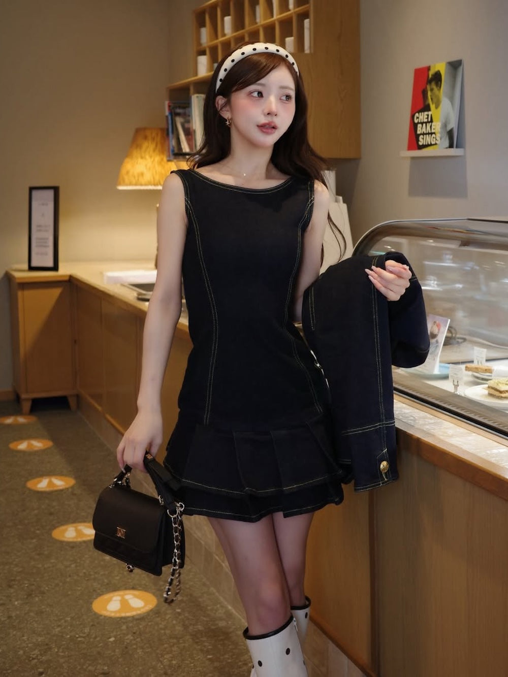 モデル：158cm（着用サイズ：FREE　着用カラー：IND）