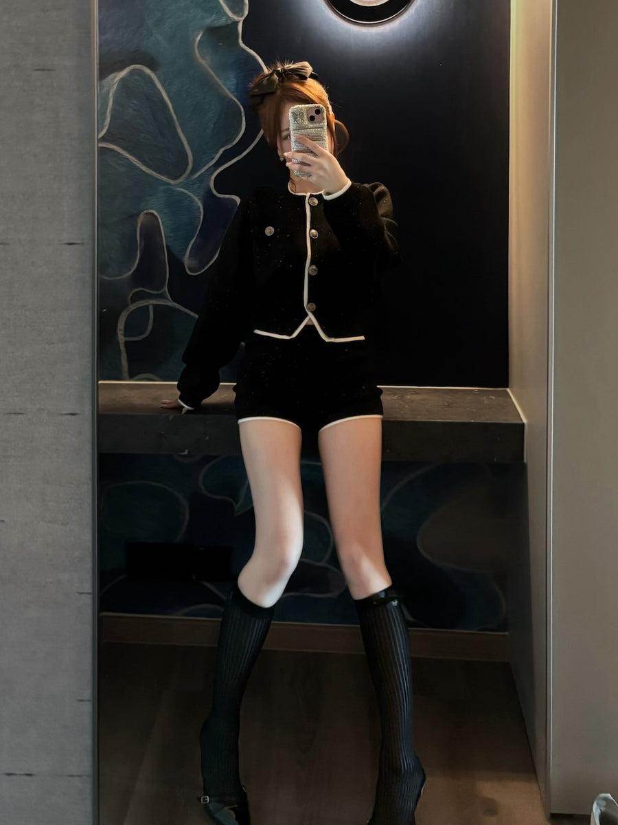モデル：158cm（着用サイズ：FREE　着用カラー：BLK）