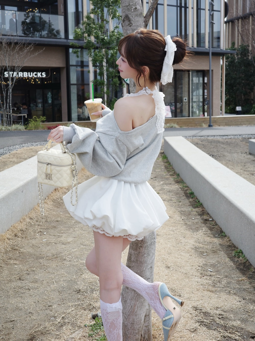 ホルターレースワンショルスウェットトップス